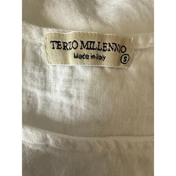 Terzo Millenio White 100% Linen Blouse Size S Crochet Trim Made in Italy Top - Picture 6 of 8